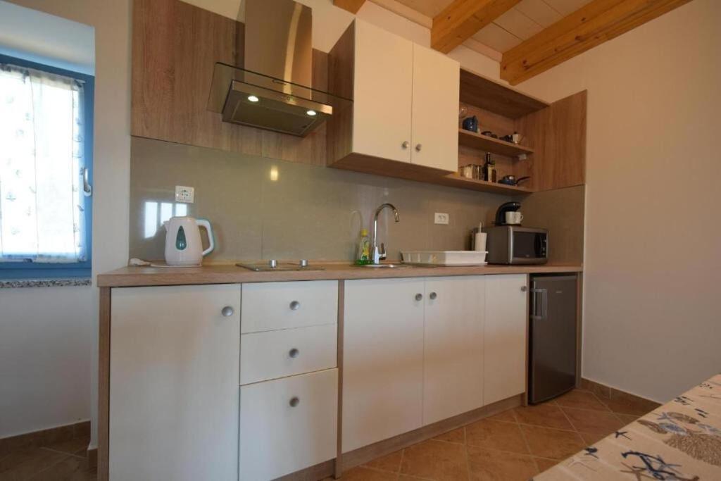 Apartments Insula Insule - Rustic & Peaceful Skrbčići 外观 照片