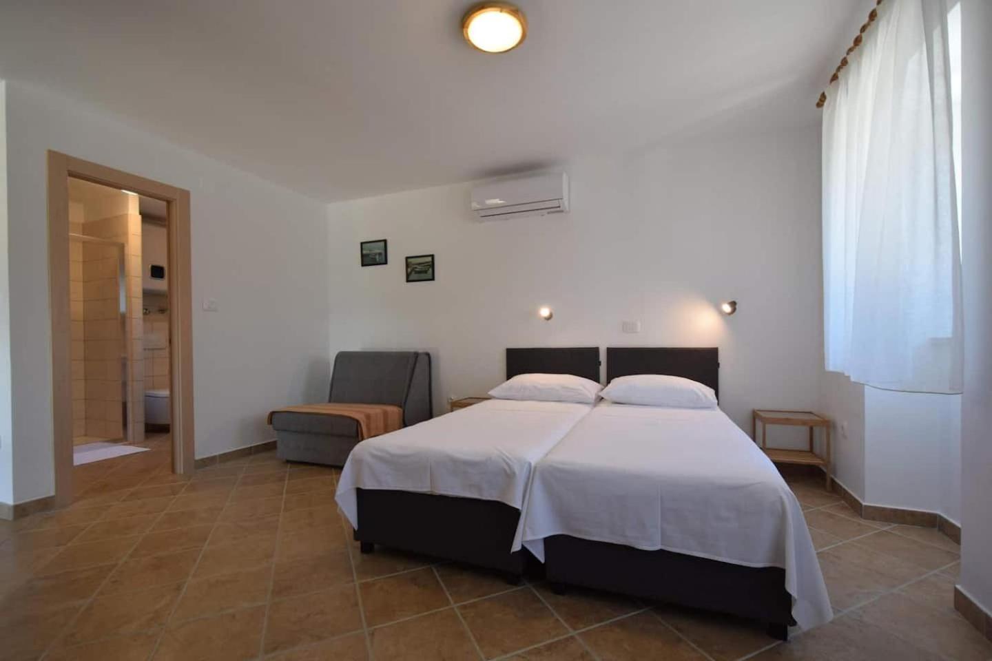 Apartments Insula Insule - Rustic & Peaceful Skrbčići 外观 照片