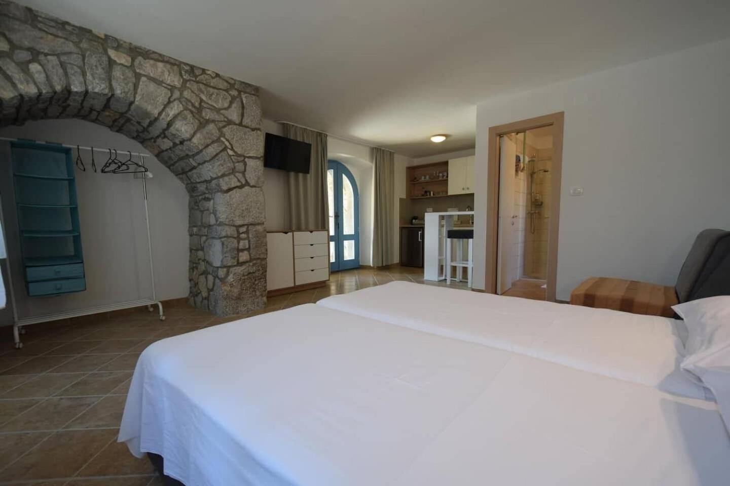 Apartments Insula Insule - Rustic & Peaceful Skrbčići 外观 照片