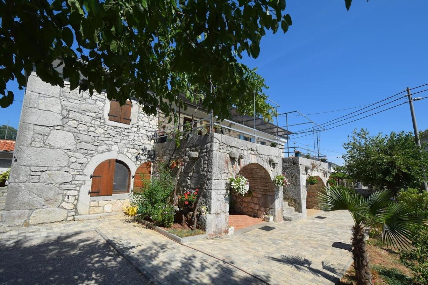 Apartments Insula Insule - Rustic & Peaceful Skrbčići 外观 照片